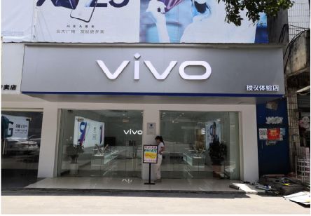 泸定}做一个门店面广告招牌需要多少钱？
