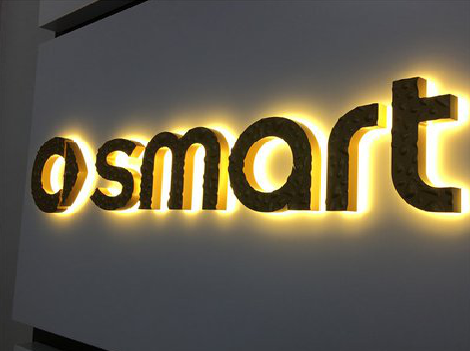 泸定背光字有什么特点？生产过程如何？